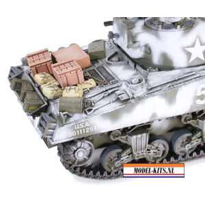 M4A3 Sherman U.S. Medium Tank 105Mm Howitzer 5