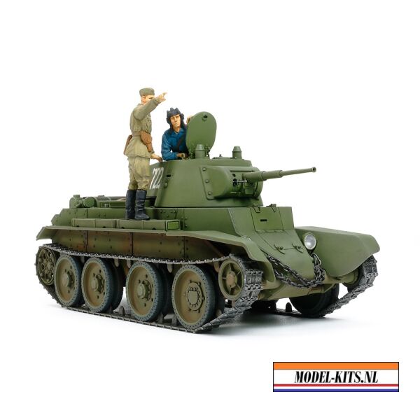 RUSSIAN TANK BT 7 MODEL 1937 1