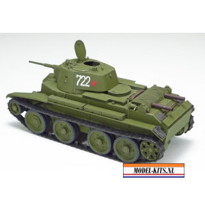 RUSSIAN TANK BT 7 MODEL 1937 2