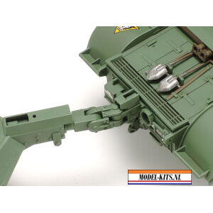 TANK CHURCHILL CROCODILE 4