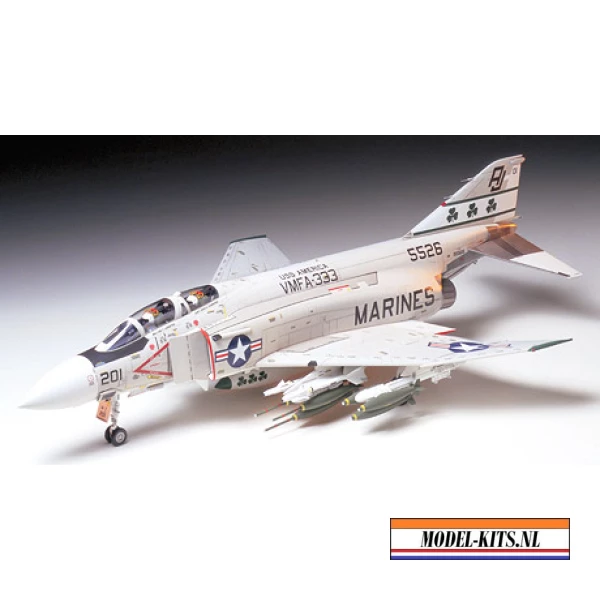 MCDONNELL DOUGLAS F 4J PHANTOM II MARINES 1