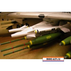 MCDONNELL DOUGLAS F 4J PHANTOM II MARINES 6