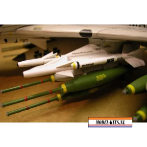 MCDONNELL DOUGLAS F 4J PHANTOM II MARINES 6