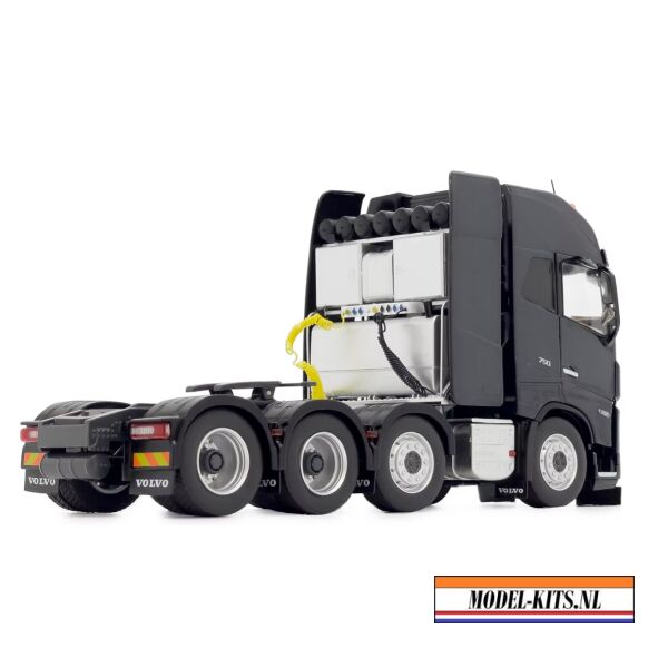 Volvo FH5 8x4 Antraciet 2