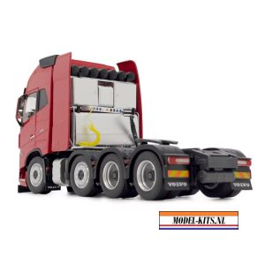 Volvo FH5 8x4 Rood 2