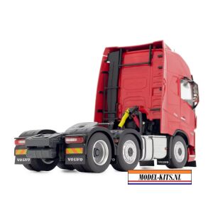 Volvo Fh5 6X2 Rood 2