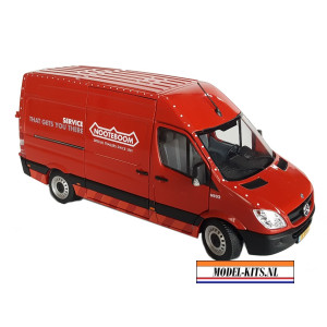 Mercedes Benz Sprinter Rood   Nooteboom Edition