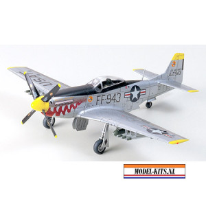 NORTH AMERICAN F 51D MUSTANG KOREAN WAR