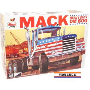 MACK DM800 SEMI TRACTOR 1