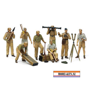 AFRICA KORPS LUFTWAFFE ARTILLERY CREW SET