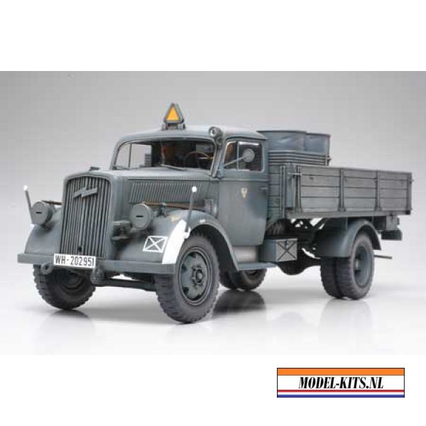 GERMAN 3TON 4x2 CARGO TRUCK