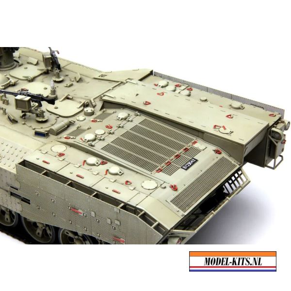 ISRAELI HEAVY ARMOURED PERSONNEL CARRIER ACHZARIT EARLY PRODUCTION 5