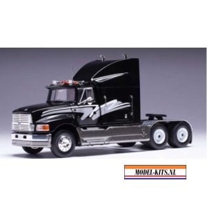 1990 Ford Aeromax, black