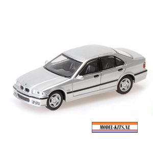 1994 BMW M3 (E36), silver