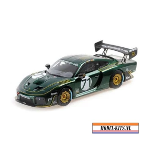 2020 Porsche 935 19 Tenner Racing, dark green