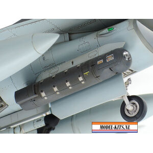 LOCKHEED MARTIN F 16C (BLOCK25 32) FIGHTING FALCON 4
