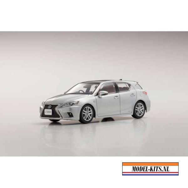 Lexus CT200h sport, platinum silver metallic