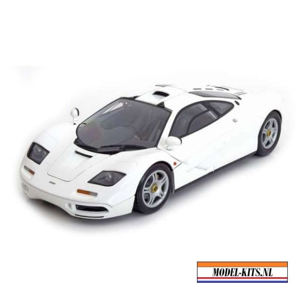 Mclaren F1 Roadcar, white