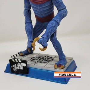 Metaluna Mutant Monster with Base 5
