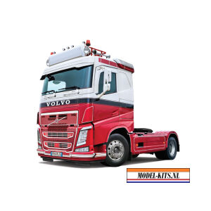 Volvo FH low roof 1
