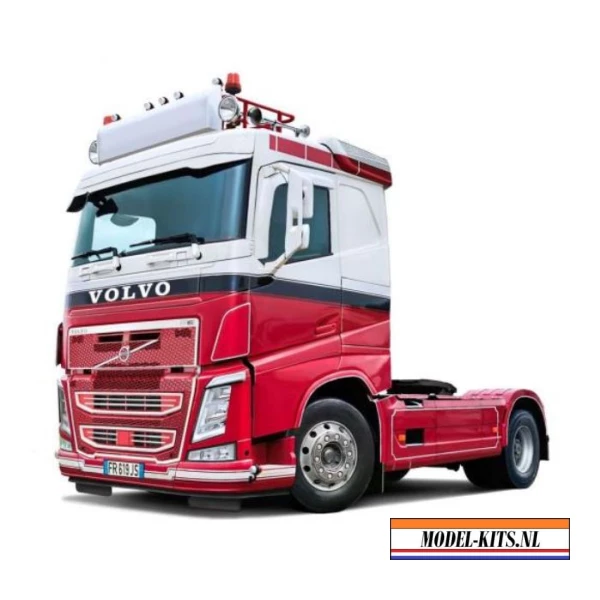 Volvo FH low roof 1