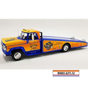 1970 Dodge D 300 Ramp