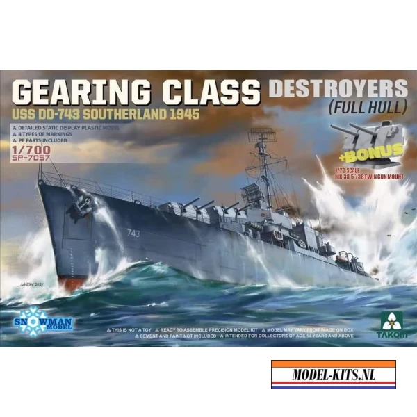 GEARING CLASS DESTROYER USS DD 743 SOUTHERLAND 1945