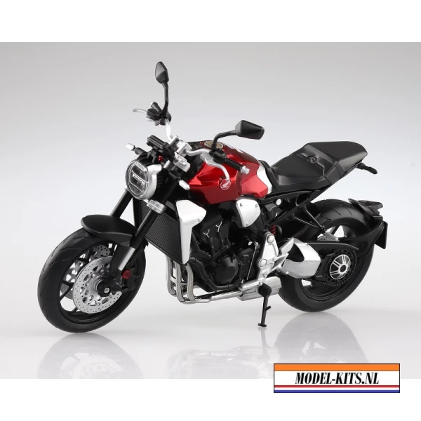 HONDA CB1000R CHROMOSPHERE RED