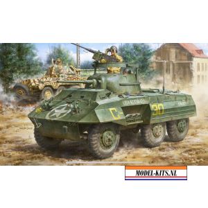 M8 GREYHOUND US LIGHT ARMORED CAR