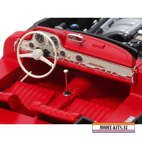 Mercedes Benz 300Sl Full View 10