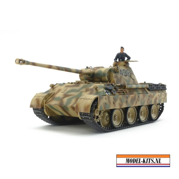 GERMAN TANK PANTHER AUSF. D 1