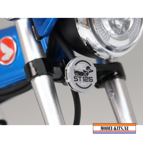 HONDA DAX 125 TAMIYA LIMITED EDITION 5