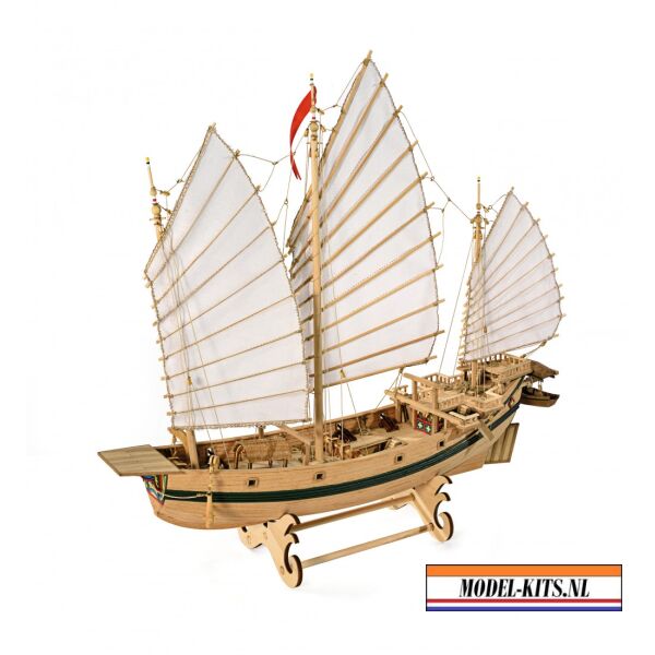 CHINESE PIRATE JUNK 4
