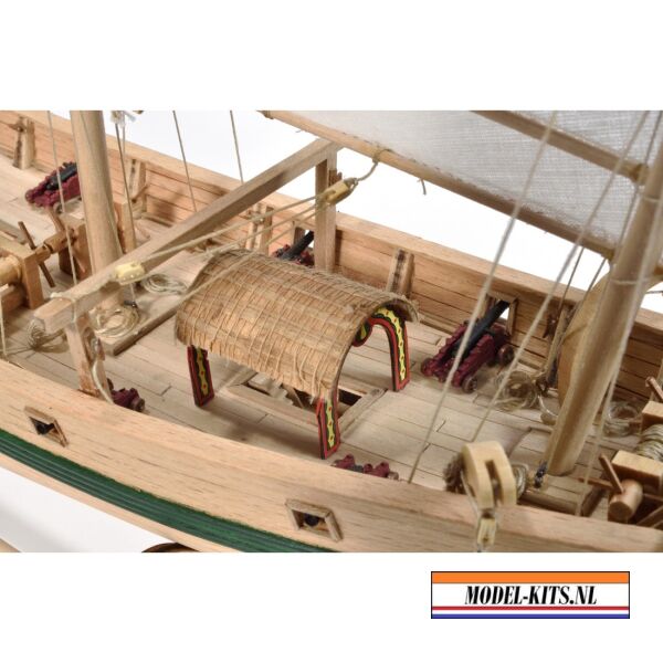 CHINESE PIRATE JUNK 5