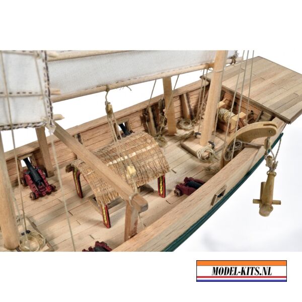 CHINESE PIRATE JUNK 7