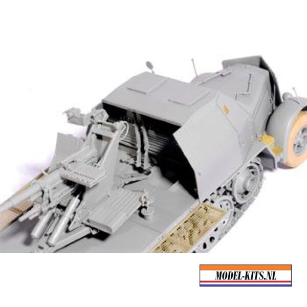 SD. KFZ. 7 2 FLAK 37 WITH ARMOR CAB 2