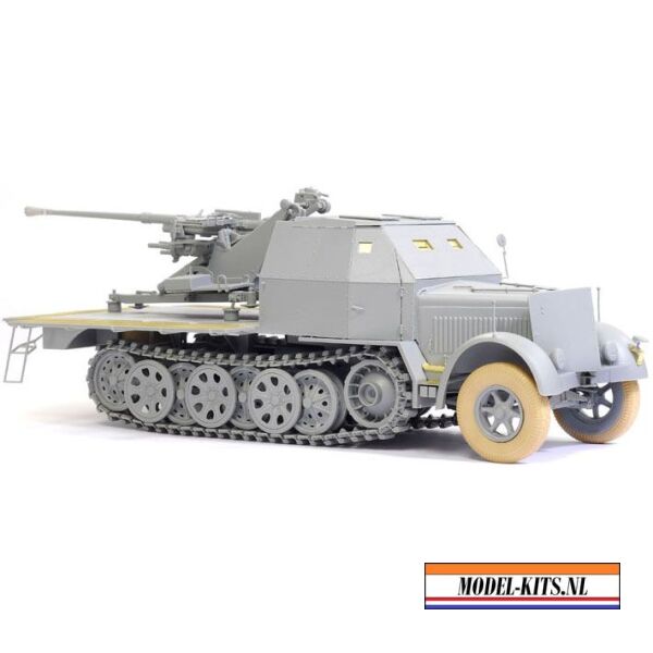 SD. KFZ. 7 2 FLAK 37 WITH ARMOR CAB 7