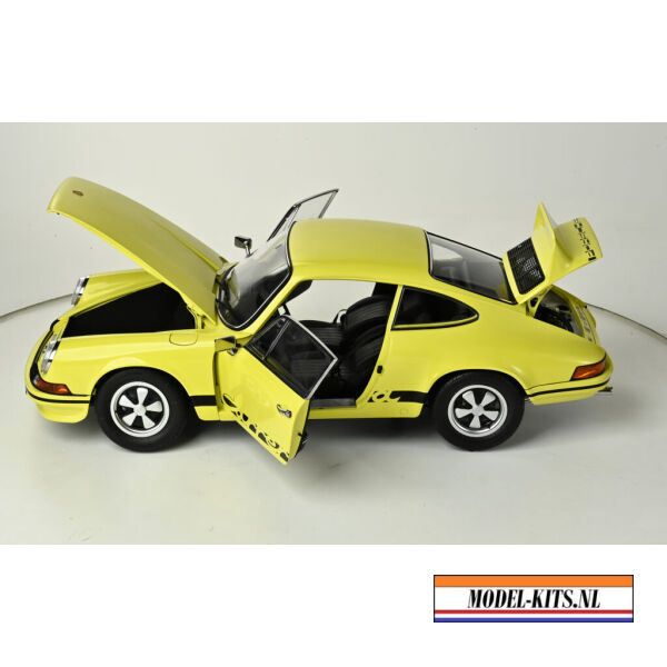 Porsche 911 Carrera Premium 8