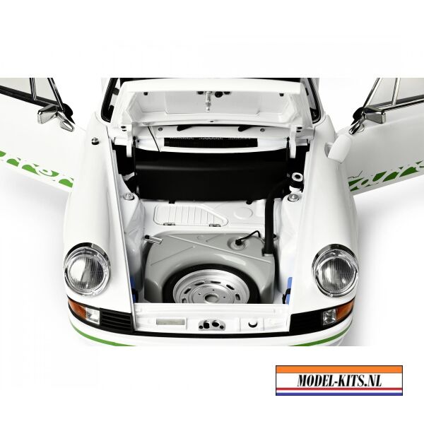 Porsche 911 Carrera Rs 2.7 8