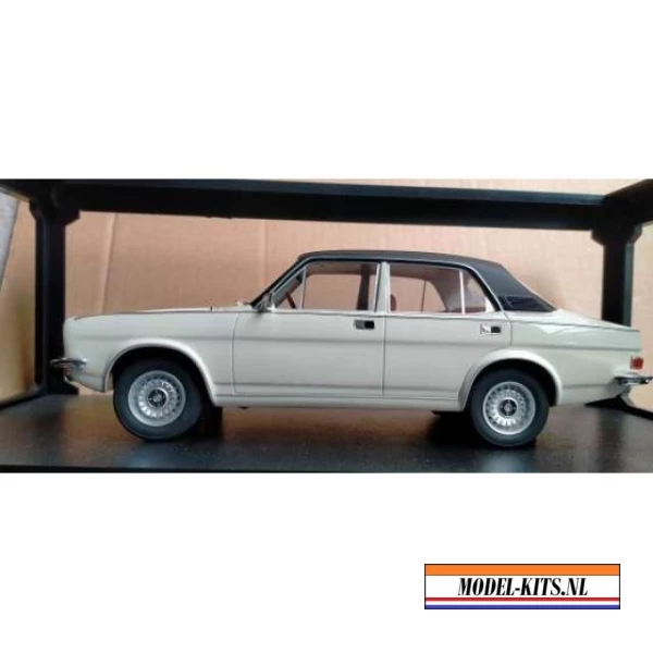 1977 1979 Morris Marina Saloon, white