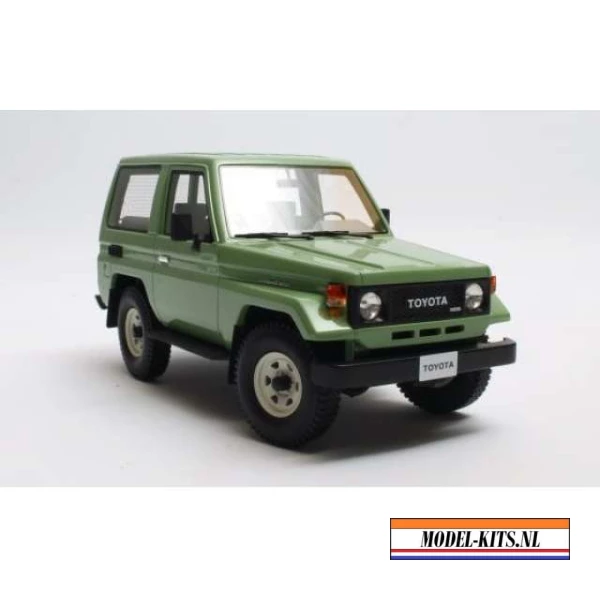 1984 1989 Toyota Landcruiser BJ70, green