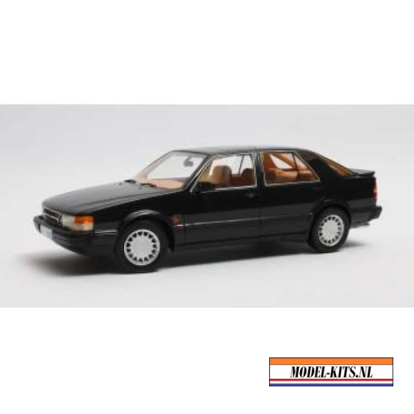 1984 Saab 9000 Turbo, black metallic