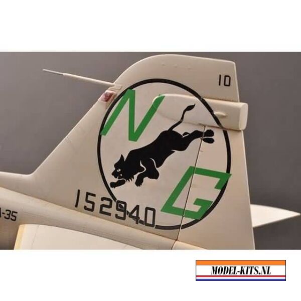 A 6A INTRUDER 8