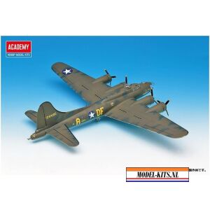 B 17F MEMPHIS BELLE 2