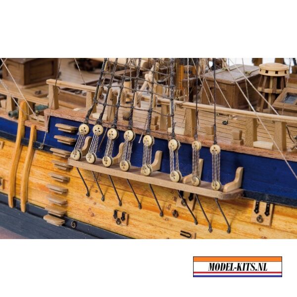 HMS Endeavour 4