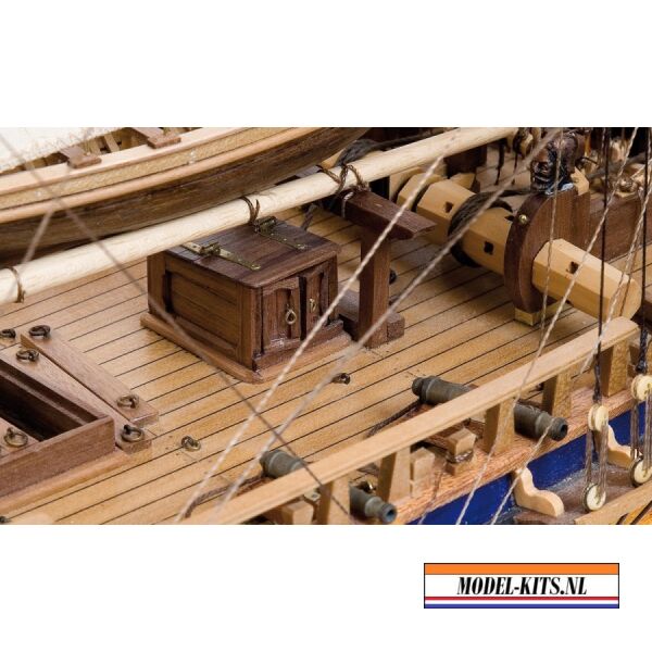 HMS Endeavour 6