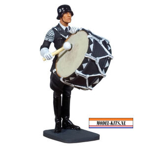 LAH BASS DRUMMER 1