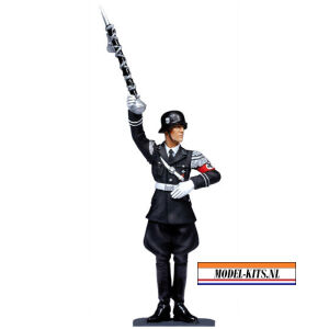 Lah Drum Major 1