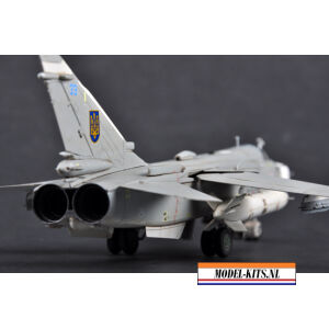 Su 24MR Fencer 2