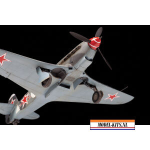 Yak 9 T with cannon 5